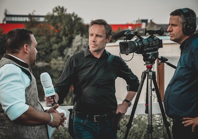 Introducing public relations