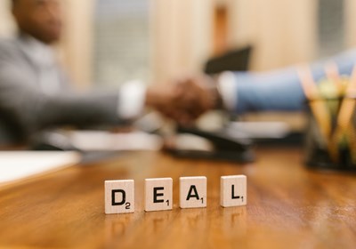 Closing sales on the hello