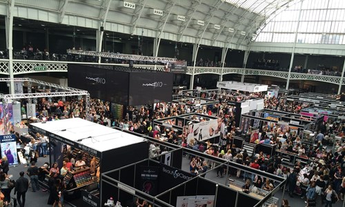 Trade show promotional campaigns