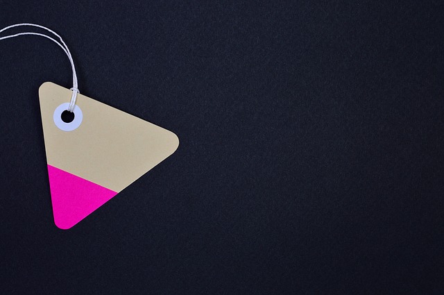 How to price online products