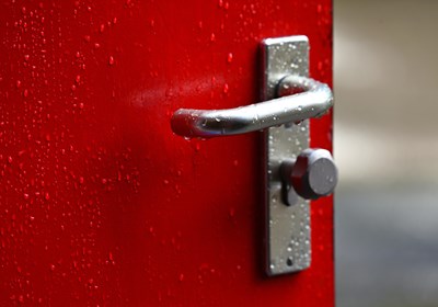 An alternative way to open the door when cold calling